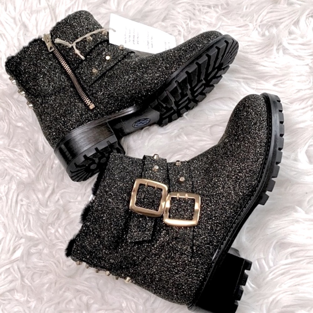 ROSS & SNOW Handmade in Italy leather sparkly goldtone studs ankle bootie NWOT
